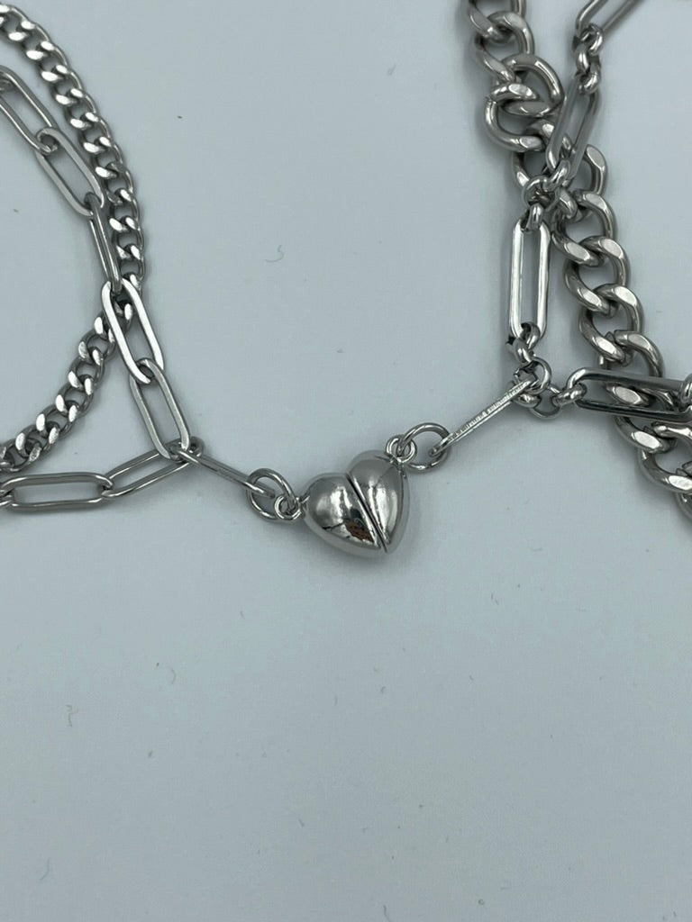 Βραχιόλια Ζευγαριού με Μαγνητική Καρδιά