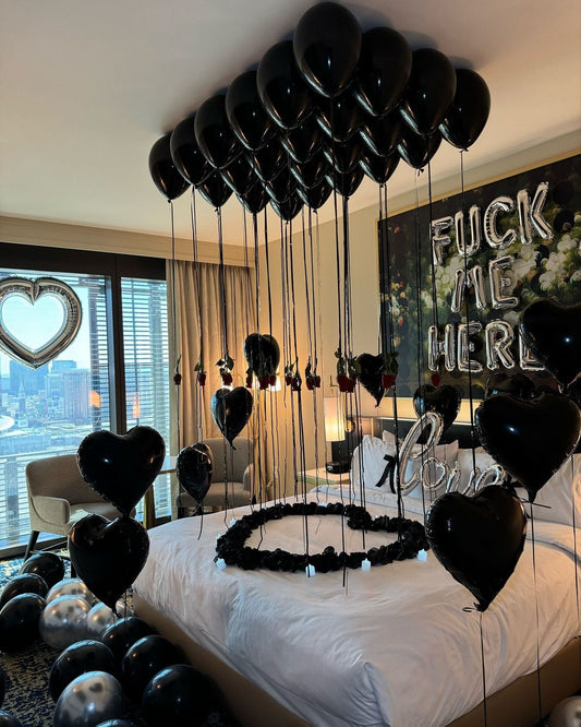 Σετ μαύρων μπαλονιών σχήμα καρδιάς