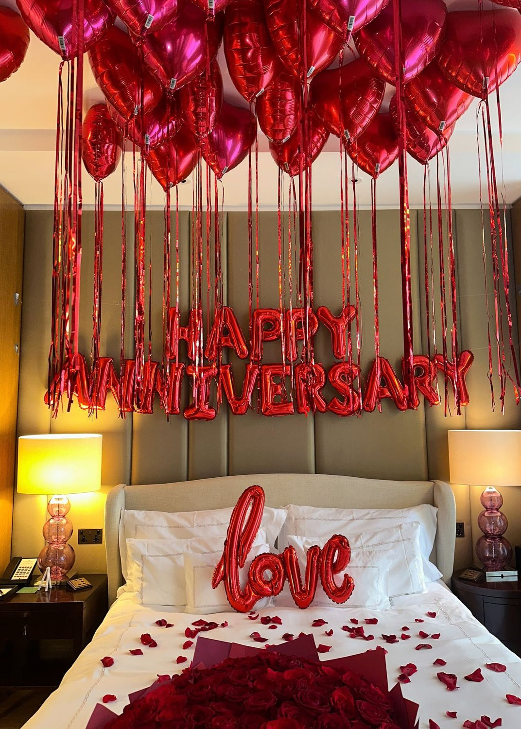 Επετειακός Στολισμός Υπνοδωματίου