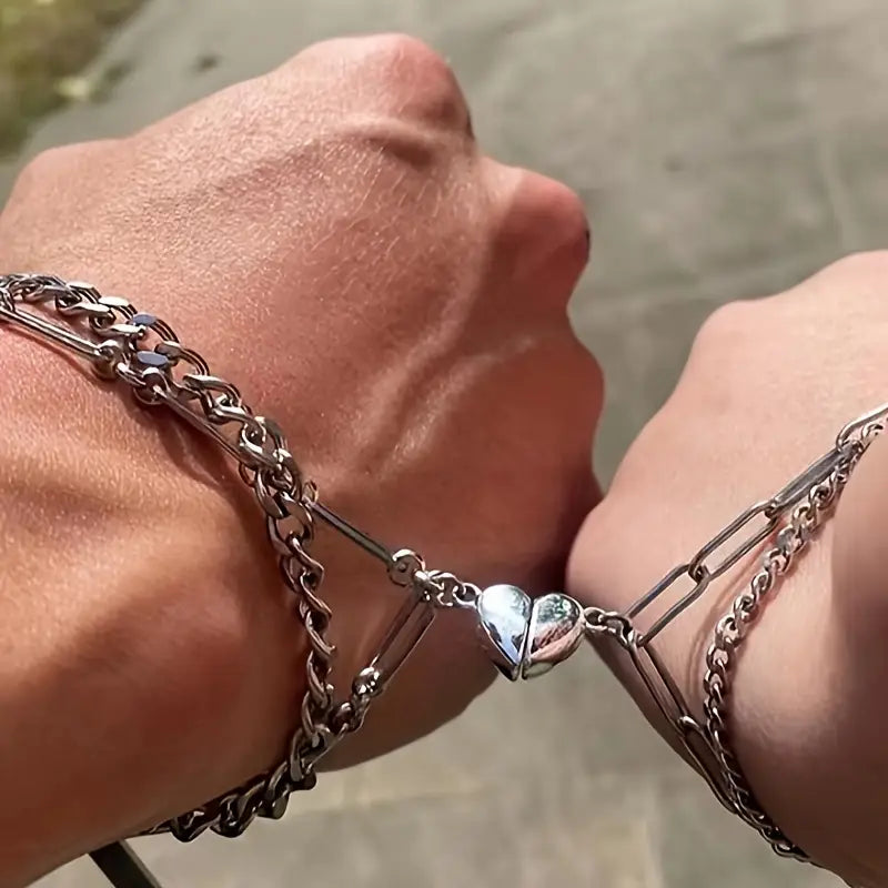 Βραχιόλια Ζευγαριού με Μαγνητική Καρδιά